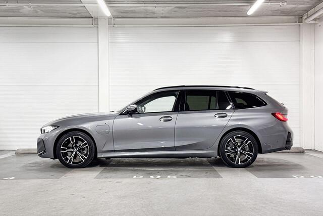 BMW 3-SERIE Touring 330e | M-Sport | Comfort Pack | Panoramadak | Comfort Access | Trekhaak