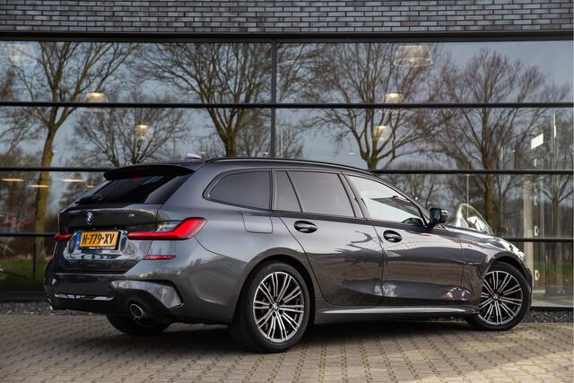 BMW 3-SERIE Touring 330i High Executive M-Sport , Panoramadak, Adap. cruise,