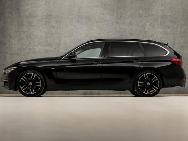 BMW 3-SERIE 318i Luxury Sport Automaat (VIRTUAL COCKPIT, GROOT NAVI, COGNAC LEDER, STOELVERWARMING, PARKEERSENSOREN, ELEK ACHTERKLEP, GETINT GLAS, NIEUWE APK, NIEUWSTAAT)