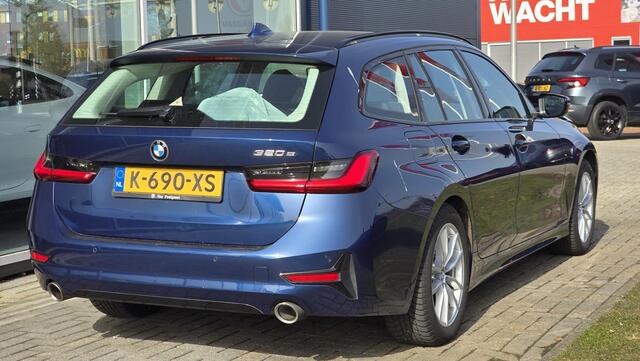 BMW 3-SERIE Touring 320e High Executive