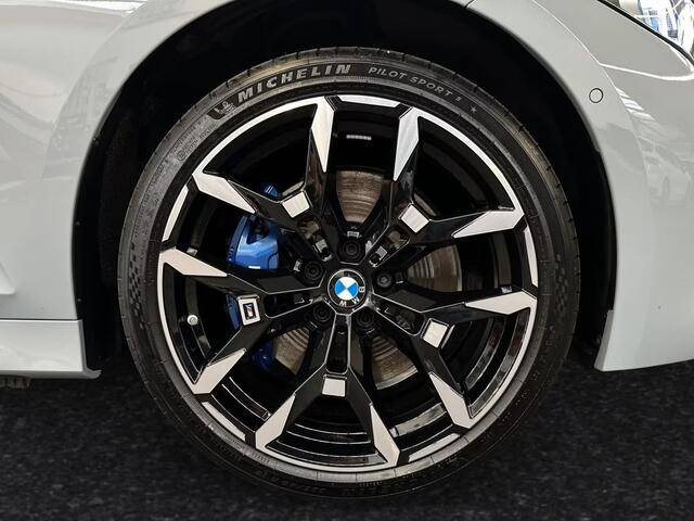 BMW 3-SERIE Touring 330e xDrive M-SPORT ** LED, NAVI+, PANORAMA, TREKH, MEM, HuD, 19-inch LMV ** 1e EIG - UNFALLFREI - Ex BMW ** ** INFORMEER OOK NAAR ONZE AANTREKKELIJKE FINANCIAL-LEASE TARIEVEN **