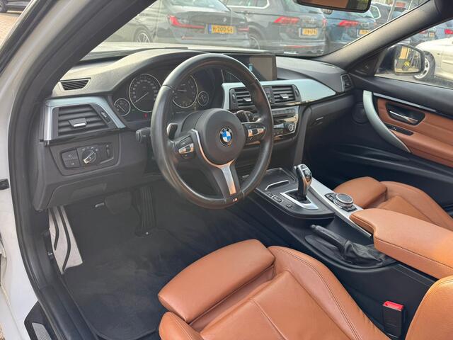 BMW 3-SERIE Touring 320i m performance leer, pano, navi, cruise, xenon