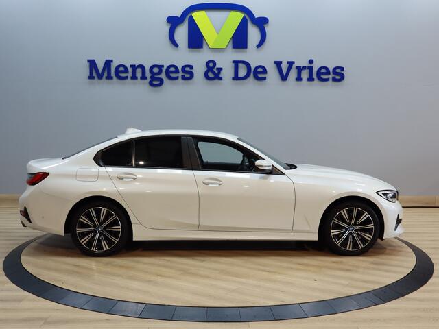 BMW 3-SERIE 320e Business Edition Plus Airco ECC | Laser | Camera | Cruise Control | 18 Inch | Apple Carplay | Isofix | NAP