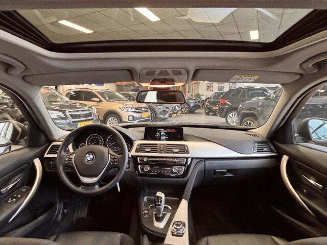 BMW 3-SERIE 318i High Executive * SCHUIFDAK * TREKHAAK * LEDEREN BEKLEDING