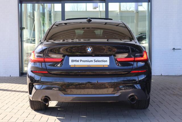 BMW 3-SERIE 330e High Executive | M Sport | Harman Kardon | Driving Assistant Professional | Stoel & Stuurverwarming