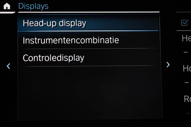 BMW 3-SERIE 330e M-Sport eDrive Edition | SCHUIFDAK | HEAD UP | TREKHAAK | 20"