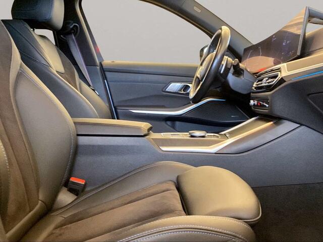 BMW 3-SERIE Touring 330e M-SPORT (LCi) ** LED, NAVI+, HuD, ACC, H&K SOUND, 19-inch LMV, M-REMMEN ** 1e EIG - UNFALLFREI ** ** INFORMEER OOK NAAR ONZE AANTREKKELIJKE FINANCIAL-LEASE TARIEVEN **