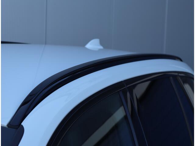 BMW 3-SERIE Touring 320i High Executive | M-sport | Camera | Org. NL