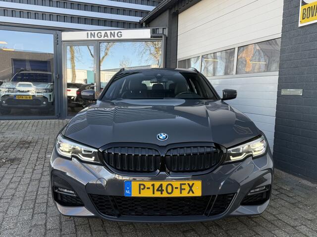 BMW 3-SERIE Touring 320e Bns M-Sport pano/leer/vol!