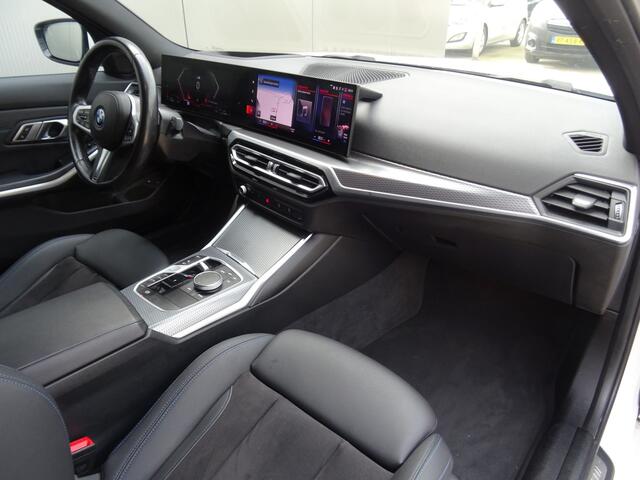 BMW 3-SERIE Touring 330e * M-PAKKET * FACELIFT !!