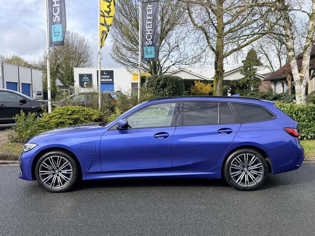 BMW 3-SERIE Touring 330e M-Sport 292PK NavioCamera