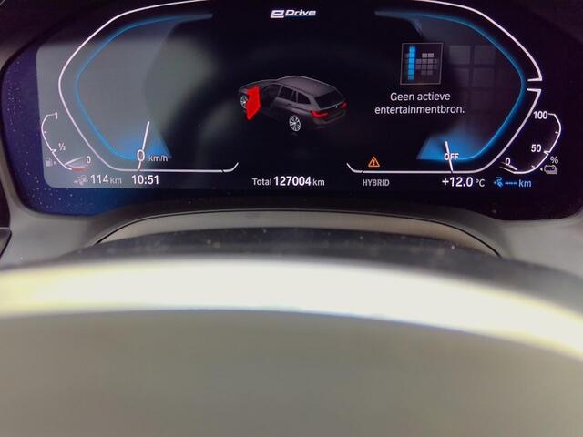 BMW 3-SERIE Touring 320e xDrive Business Edition Plus 1e-Eig. & Dealer-Onderh. BOVAG-Garantie. NL-Auto.