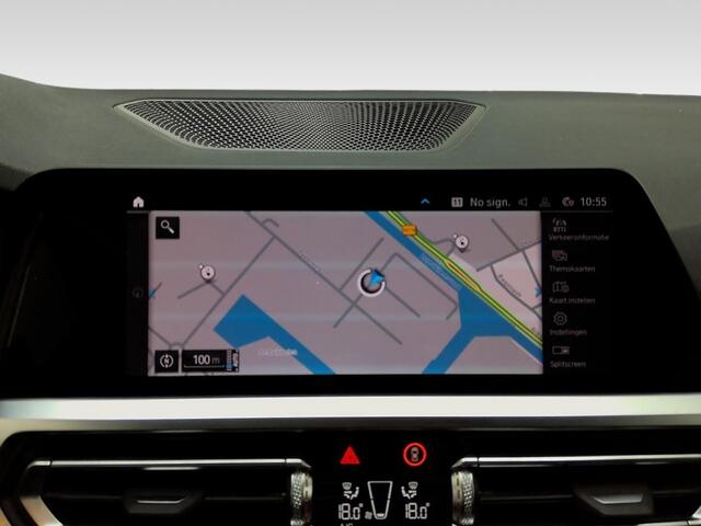 BMW 3-SERIE Touring 320e xDrive Business Edition Plus 1e-Eig. & Dealer-Onderh. BOVAG-Garantie. NL-Auto.