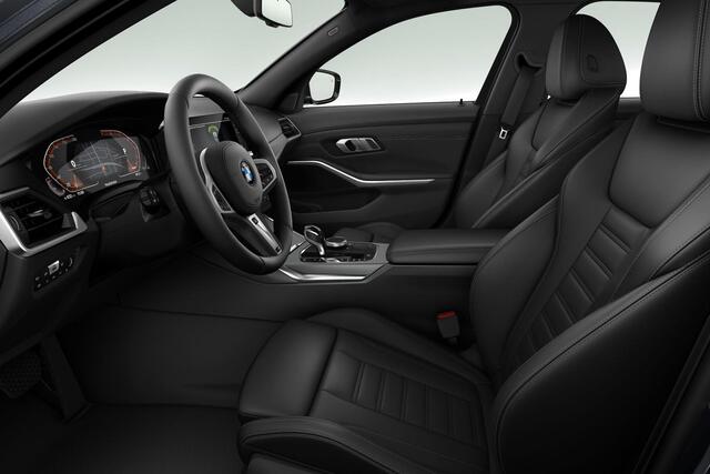 BMW 3-SERIE Sedan 318i Sport Line / Stuurverwarming / Stoelverwarming / Trekhaak