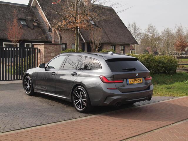 BMW 3-SERIE Touring 318i Business Edition | M-pakket | Sfeerverlichting | Automaat | Apple Carplay | NL-Auto |