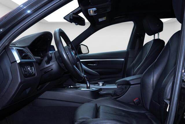 BMW 3-SERIE Touring 318i M Sport Leder l Elektrische Klep l Cruise Control