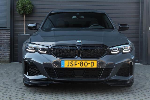 BMW 3-SERIE 330e xDrive M Sport | Panoramadak | Adaptief M onderstel | Adaptieve Cruise Control | Stoel en Stuurverwarming