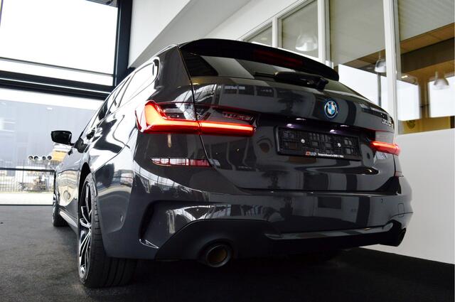 BMW 3-SERIE Touring 330e Hybride M-Sportedition | Dravitgrau !