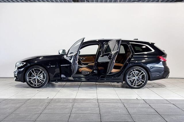 BMW 3-SERIE Touring 330e High Executive