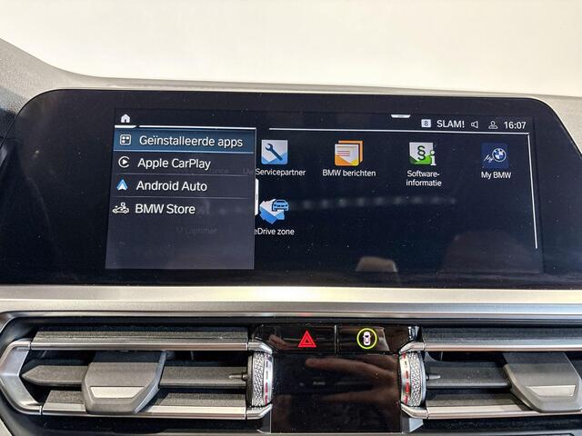 BMW 3-SERIE Touring 330e High Executive