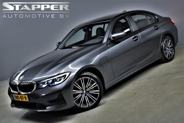 BMW 3-SERIE 330e 292pk Automaat High Executive Virtual/Carplay/Camera/Sportstoelen/Led/Leer/Pdc/Cruise/Lmv18"