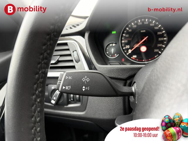 BMW 3-SERIE Touring 330i High Executive Luxury Edition Apple CarPlay | Leer | Cruise Control | Navigatie