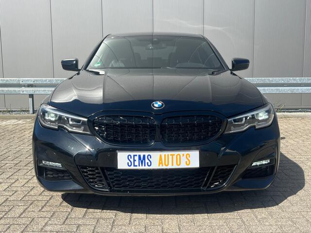 BMW 3-SERIE 320i High Executive M-Pakket NAP
