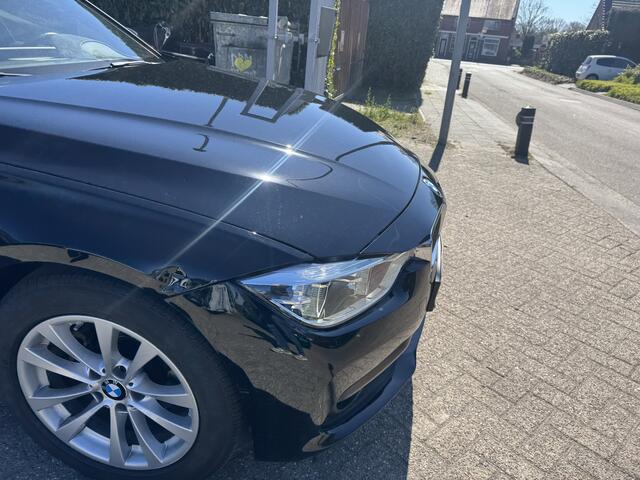 BMW 3-SERIE 318i Centennial High Executive Automaat