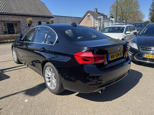 BMW 3-SERIE 318i Centennial High Executive Automaat