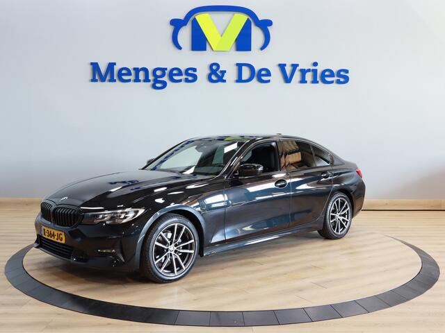 BMW 3-SERIE 318i Executive Edition Sport Line Airco ECC | Virtual | Sfeer | Apple Carplay | M Stuur | Navigatie | Isofix | NAP