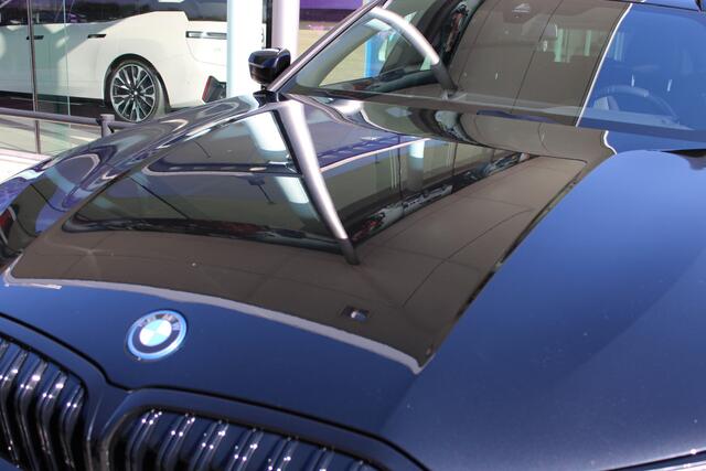 BMW 3-SERIE Touring 330e M Sport Automaat / Trekhaak / Sportstoelen / Comfort Access / Stoelverwarming / Cruise Control