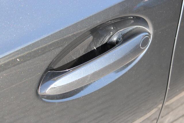 BMW 3-SERIE Touring 330e M Sport Automaat / Trekhaak / Sportstoelen / Comfort Access / Stoelverwarming / Cruise Control