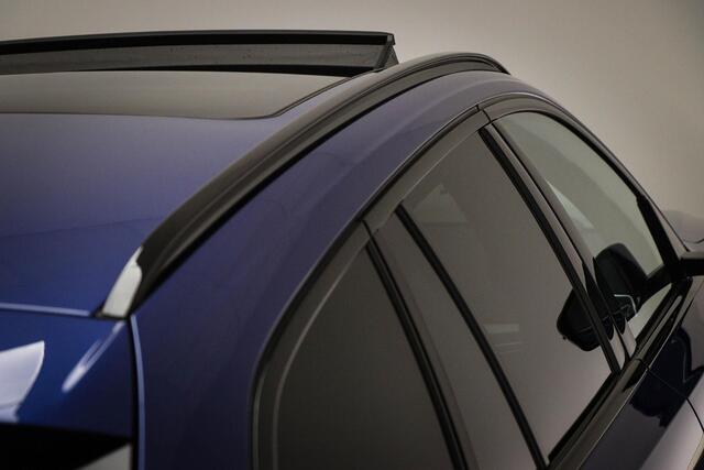 BMW 3-SERIE Touring 320e M-Sport | COMFORT / DRIVING ASSISTANT PROFESSIONAL / TRAVEL- PACK | PANORAMADAK | HEAD UP | TREKHAAK