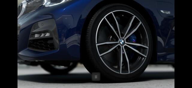 BMW 3-SERIE 330e High Executive / M-Sport / Pano / Laer / 19"