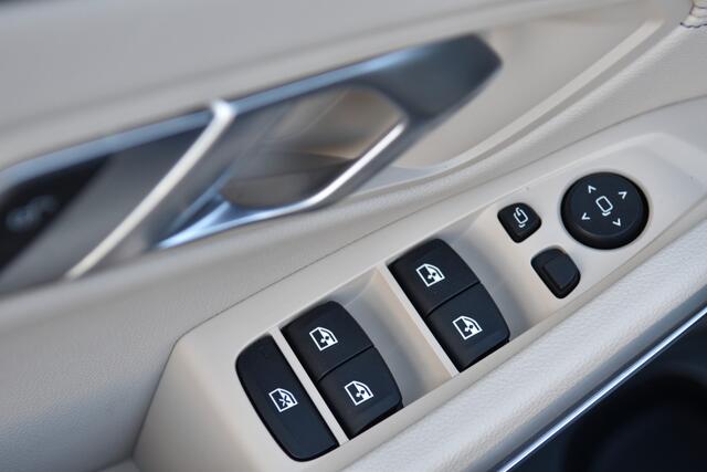 BMW 3-SERIE Touring 330i High Executive Edition * M-Sportpakket * Panoramadak * Harman / Kardon * Trekhaak *