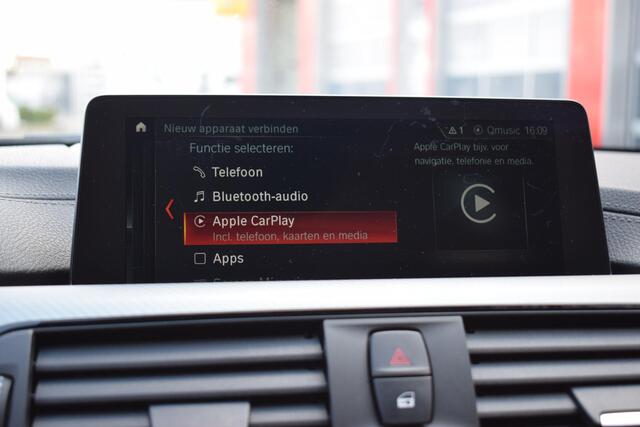 BMW 3-SERIE Touring 320i M Sport Edition | Apple CarPlay | Leer | H/K | Stoelverwarming