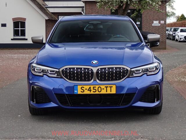 BMW 3-SERIE M340d M-Performance xDrive H&K / ACC / HEAD-UP / CARPLAY / STUUR + STOELVERWARMING