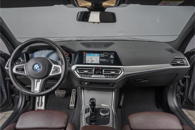 BMW 3-SERIE Touring 330e xDrive M-Sport Laser Stuur & Stoelverw Keyless 19"