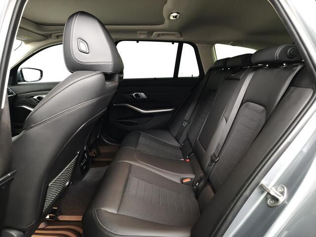 BMW 3-SERIE Touring 330e xDrive V15 Ede
