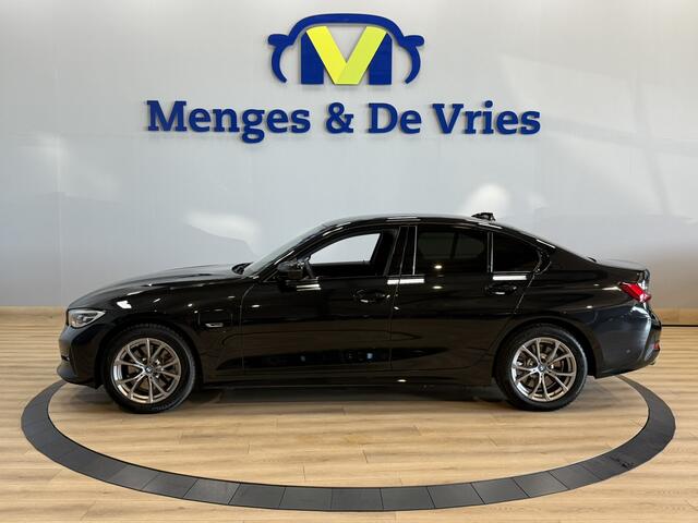 BMW 3-SERIE 320e Business Edition Plus Airco ECC | Virtual | Leder | Stoelverwarming | M Stuur | Camera | Sfeer | Isofix | NAP