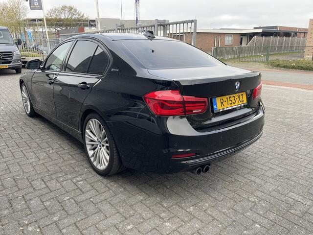 BMW 3-SERIE 330e High Executive