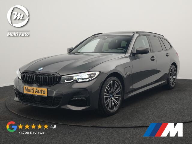 BMW 3-SERIE Touring 330e M Sport 293pk Dealer O.H. Dravitgrau | Panodak | Adaptive Cruise | Camera | Lederen Sportstoelen Memory & Verwarmd | Sfeerverlichting | Stuur Verwarmd | Hifi Audio | Blis | Keyless | Apple Carplay | Plug In Hybrid |