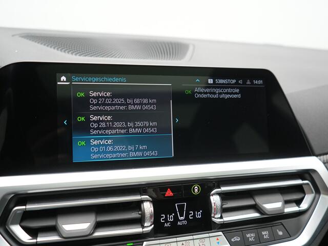 BMW 3-SERIE Touring 330e M Sport 293pk Dealer O.H. Dravitgrau | Panodak | Adaptive Cruise | Camera | Lederen Sportstoelen Memory & Verwarmd | Sfeerverlichting | Stuur Verwarmd | Hifi Audio | Blis | Keyless | Apple Carplay | Plug In Hybrid |