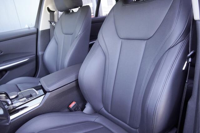 BMW 3-SERIE 318i 157PK! Automaat High Business Edition BJ2021 Lmv 17" | Led V+A | Pdc | Elek. trekhaak | Navi | Virtual cockpit | Climate control | Cruise control | Lederen bekleding | Sportstoelen | Extra getint glas