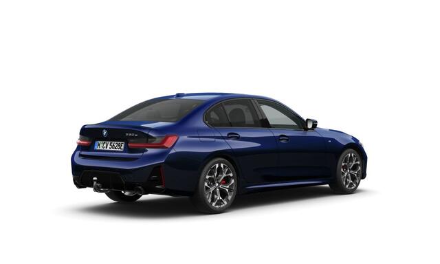 BMW 3-SERIE 330e M-Sport Pro | 19"| Glazen Schuif-/kanteldak | Trekhaak | Innovation + Comfort Pack Harman Kardon | Park Ass. Plus | Comfort Acces | Adapt. Koplampen