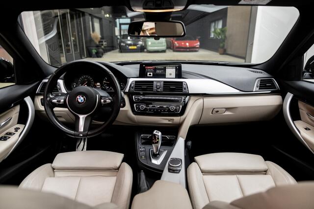 BMW 3-SERIE Touring 318i MSport Edition | Pano | Leder | Camera |