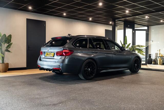 BMW 3-SERIE Touring 318i MSport Edition | Pano | Leder | Camera |