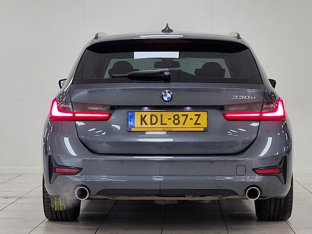 BMW 3-SERIE Touring 330e High Executive Plug-in