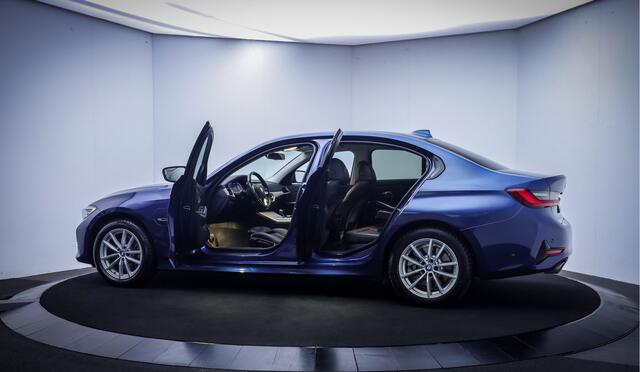 BMW 3-SERIE 320e SPORTLINE Edition FULL LED | 1/2LEDER SPORT | HIFI
