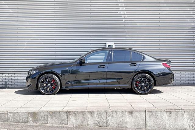 BMW 3-SERIE Sedan 330e